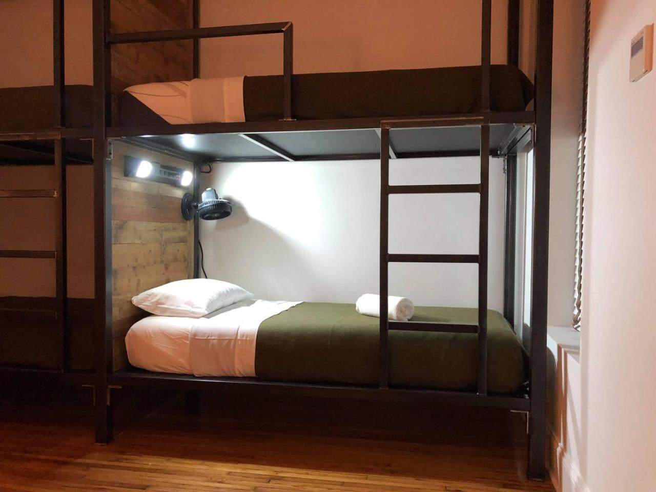 Scenic City Hostel Чаттануга Экстерьер фото